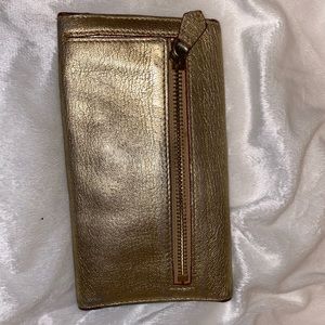 Dooney & Bourke Bags - Dooney & Burke wallet Dooney & Bourke Bags - Dooney & Burke wallet